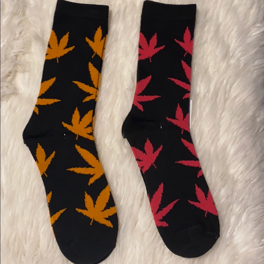 Leaf Socks